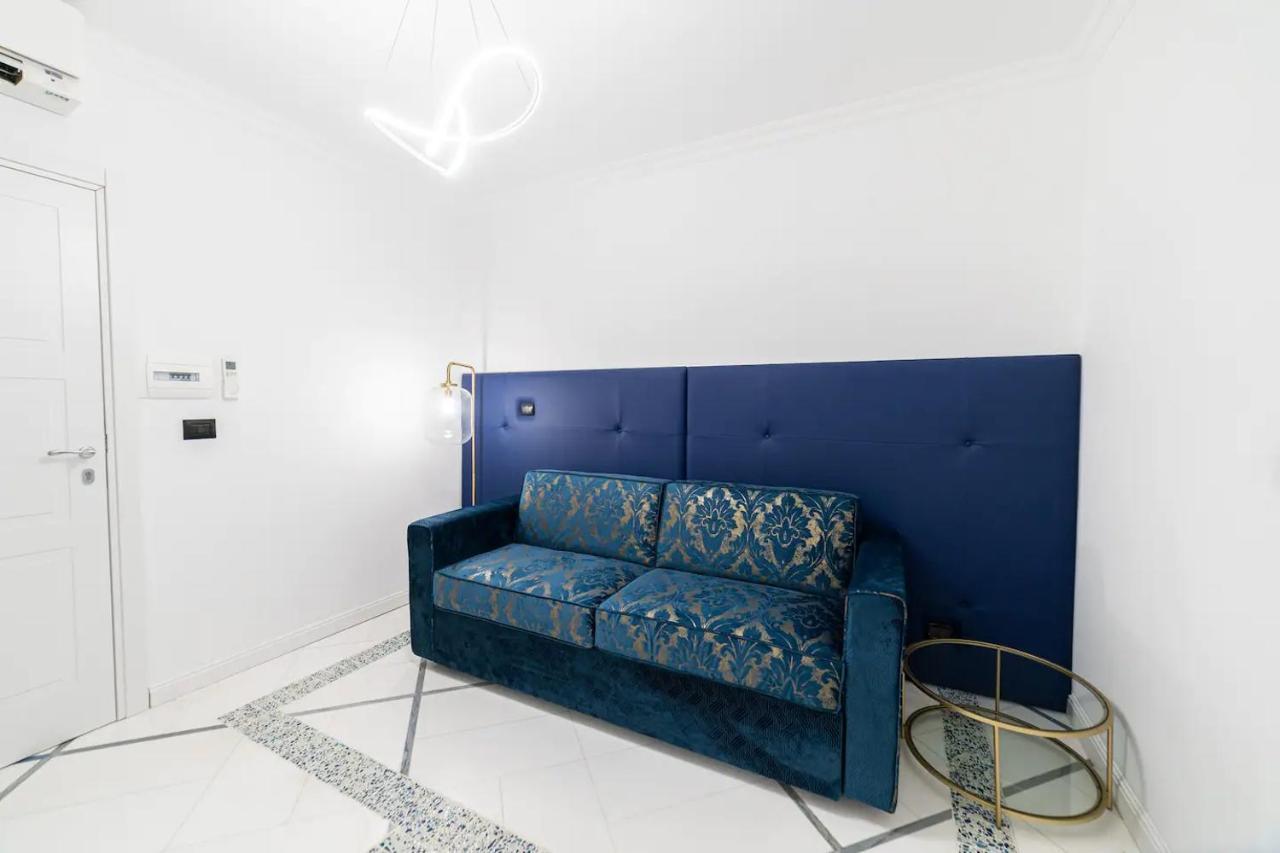 Apartments Hotel Real Suite Napoli Chiaia Mergellina Exterior photo